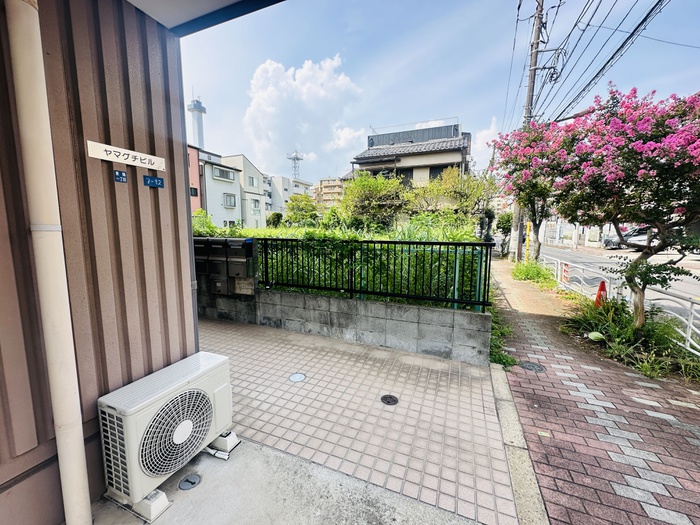 山口ビルの外観写真