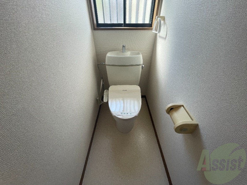 トイレ　トイレはウォシュレット付きなので安心して過ごせます。