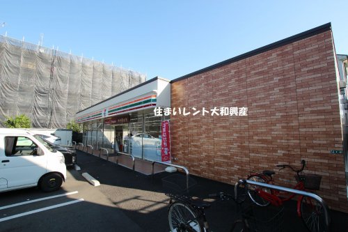 コンビニ　セブンイレブン相模原相南１丁目店（コンビニ）まで374m
