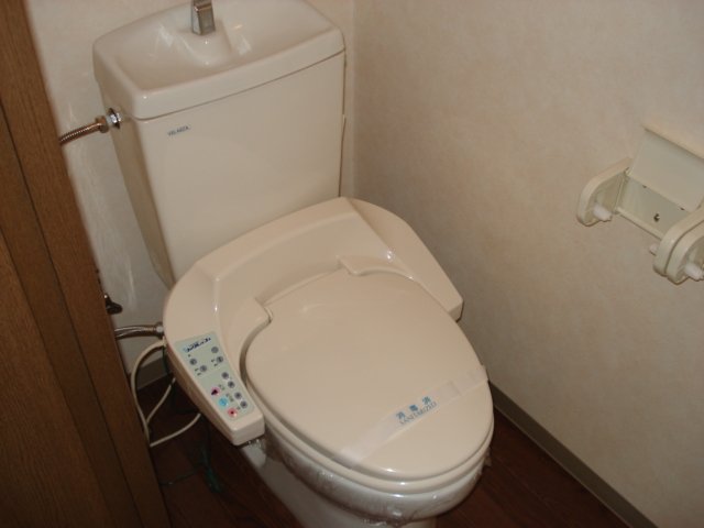 トイレ　シャワー付トイレ（イメージ）