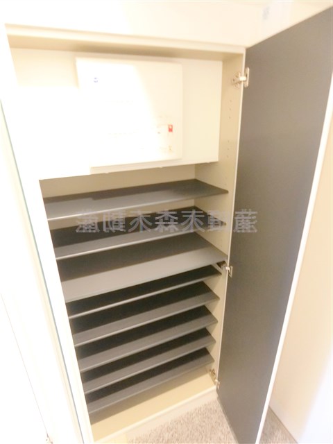 その他設備　玄関収納