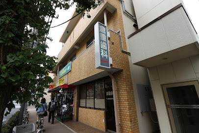 ドラックストア　渋谷薬局（ドラッグストア）まで112m