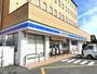 コンビニ　ローソン員弁町楚原店（コンビニ）まで877m