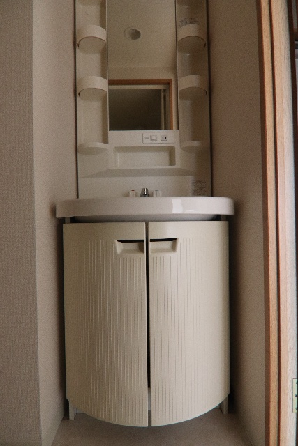 洗面設備　※別号室の参考写真です※