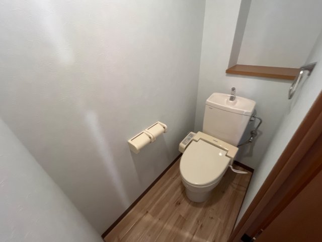トイレ　シャワー付トイレ