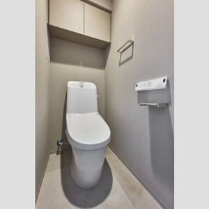 トイレ　シンプルで使いやすいトイレです