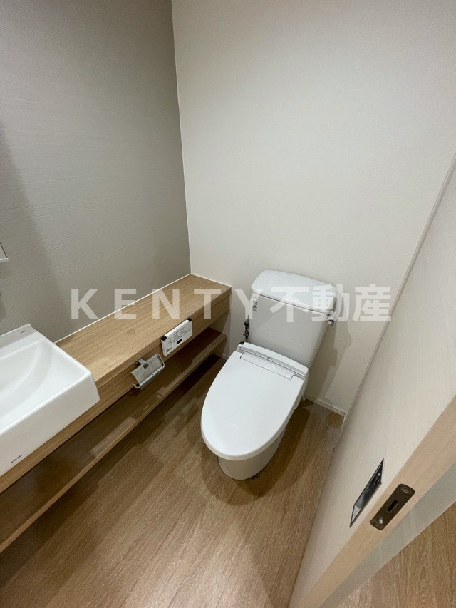 トイレ　清潔感のあるトイレです