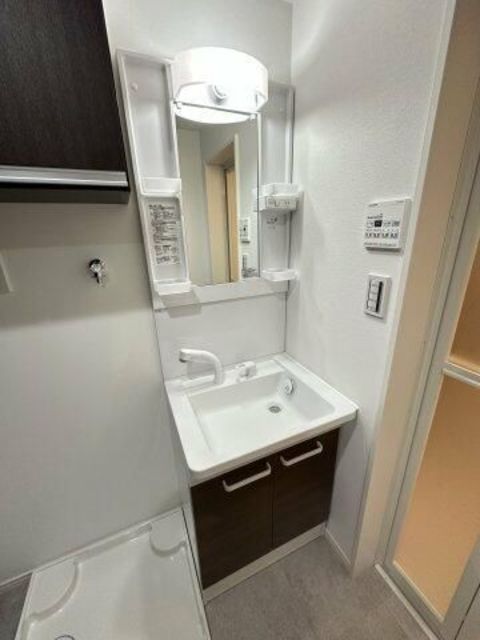 洗面設備　同施工タイプ