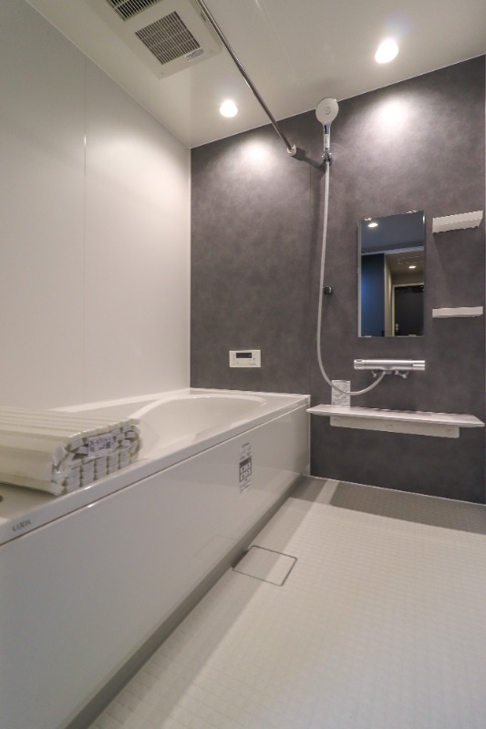 バス・シャワールーム　図面と現状に相違がある場合には現状を優先