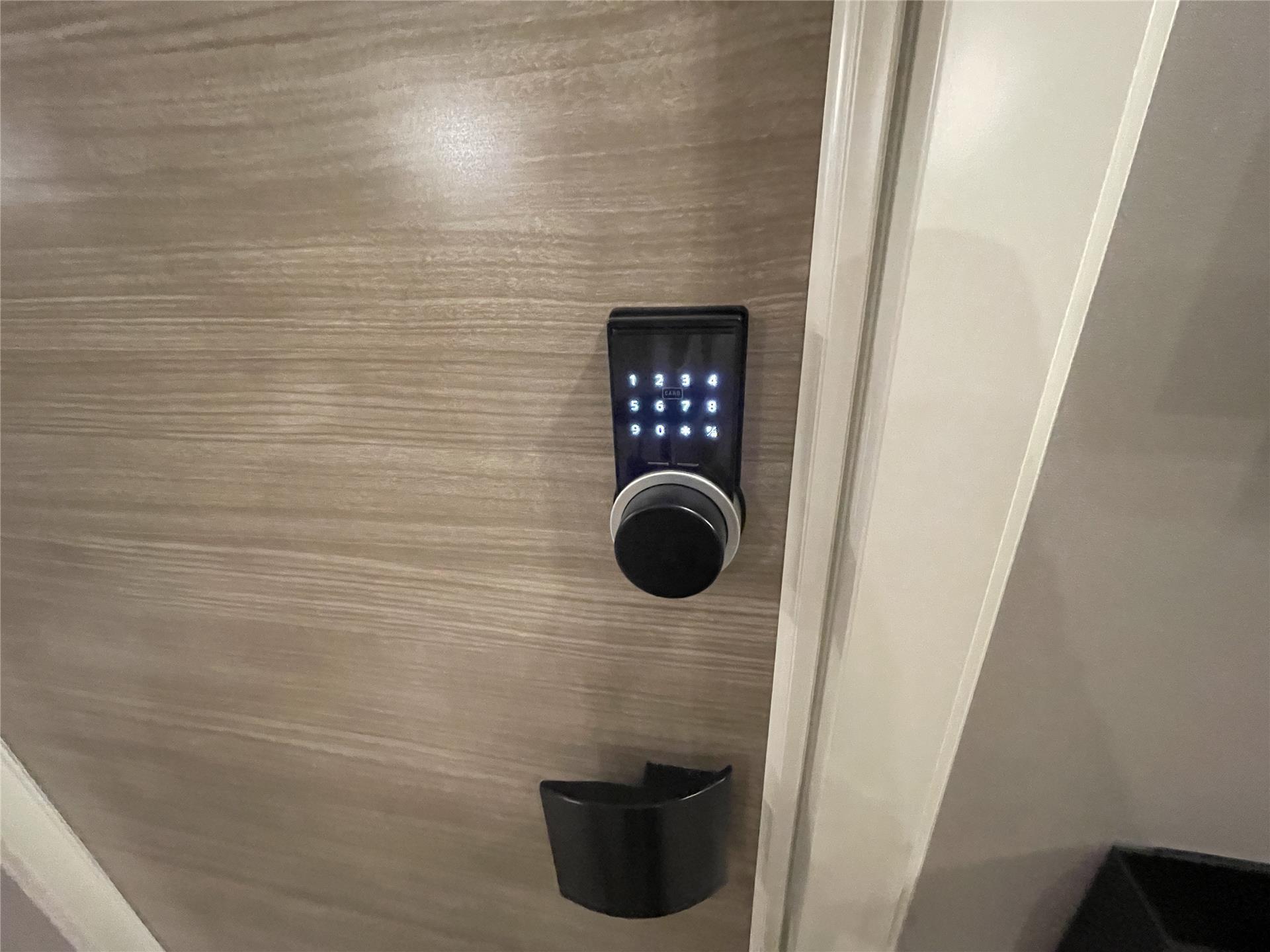 セキュリティ　スマートロック完備！