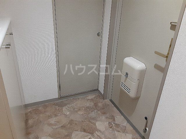 ビガーヒルズ宮崎台の玄関写真