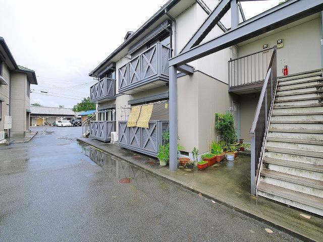 エントランス　毎日通るエントランスはこのようになっています