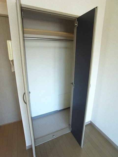 収納　（別タイプ参考写真）プレール桜台　練?区豊?上２