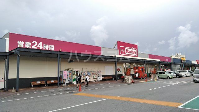 ショッピングセンター　イオンタウン読谷ショッピングセンター（ショッピングセンター）まで3425m