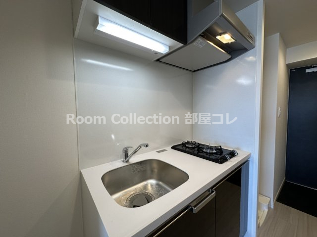 キッチン　※同物件他部屋写真 反転、色違いの場合有 現況優先