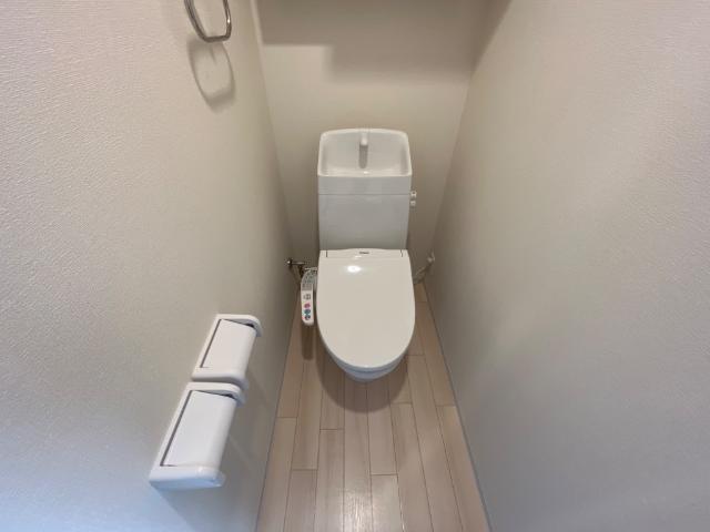 トイレ　シャワー付トイレ