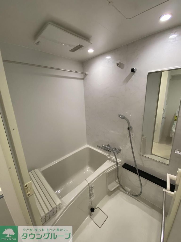 バス・シャワールーム　※写真は同タイプ住戸です。