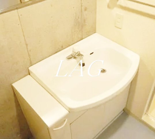 洗面設備　洗面台です。