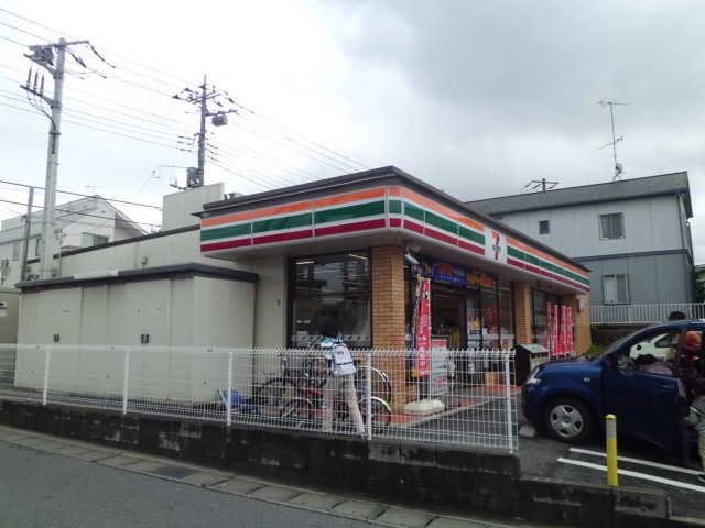 コンビニ　セブンイレブン松戸緑ケ丘店（コンビニ）まで422m