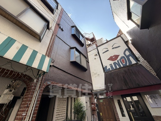 ドムス江坂2