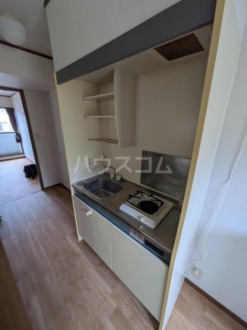 クレストールのキッチン写真