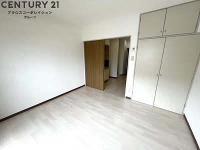 居室・リビング　日当たり良好なリビングです。