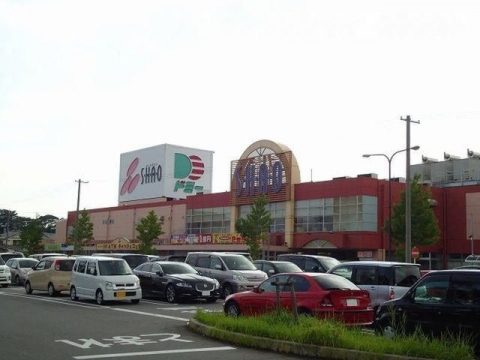 【サンシティー上町のショッピングセンター】