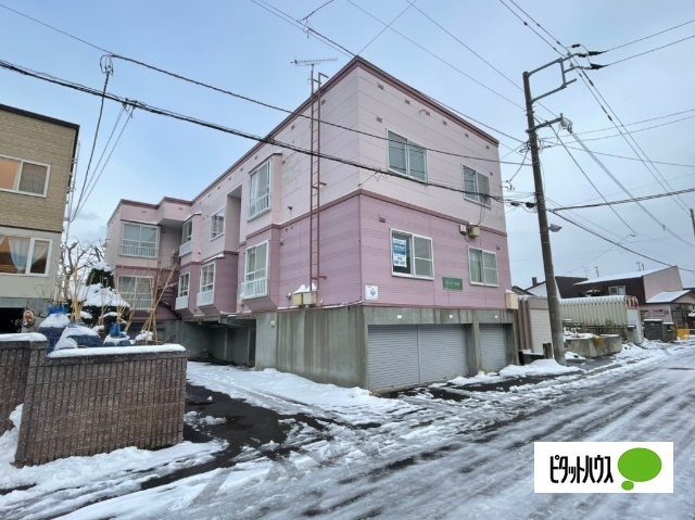 札幌市手稲区稲穂一条のアパートの建物外観