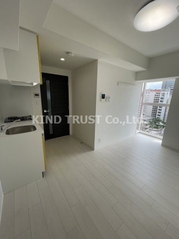 居室・リビング　居間です