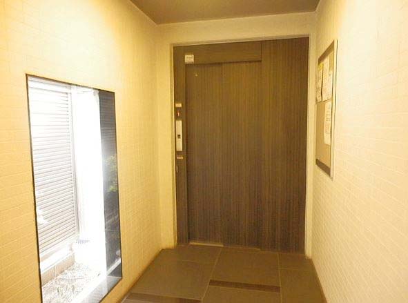 その他　★広々エレベーターホール★