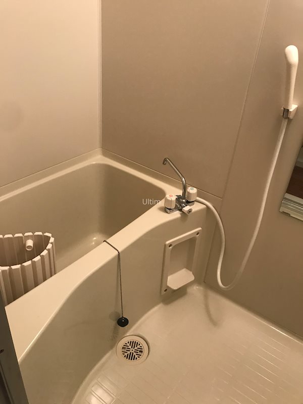 バス・シャワールーム　違うお部屋の写真です。ご参考までに