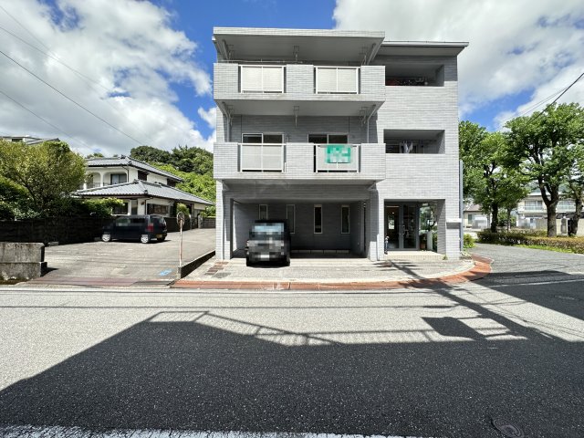 高知県高知市中久万（マンション）の賃貸物件の外観