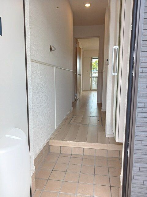 玄関　参考写真