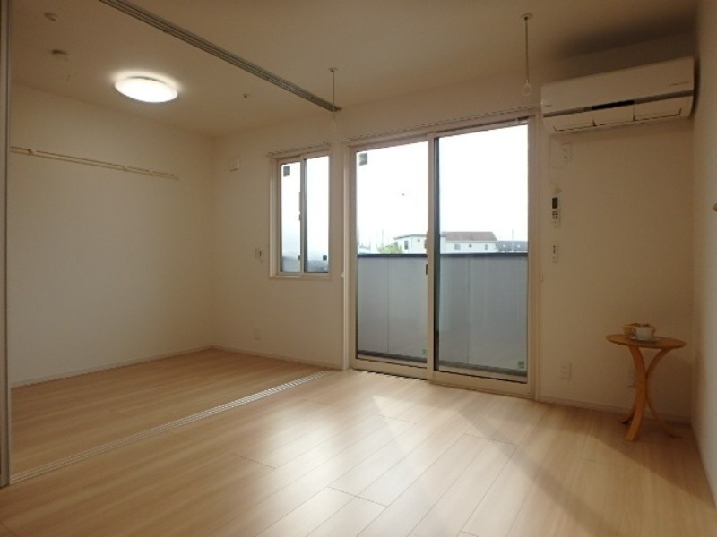 居室・リビング　図面と現状に相違がある場合には現状を優先