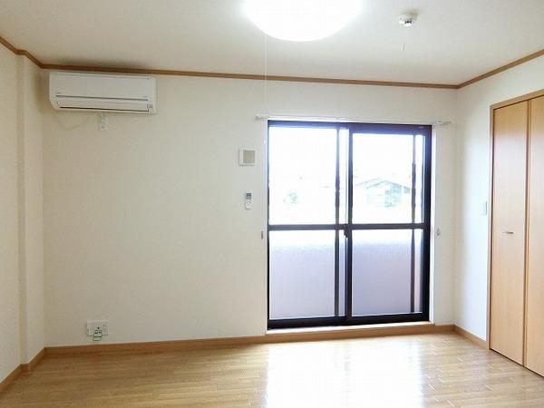 その他部屋・スペース　明るい洋室！