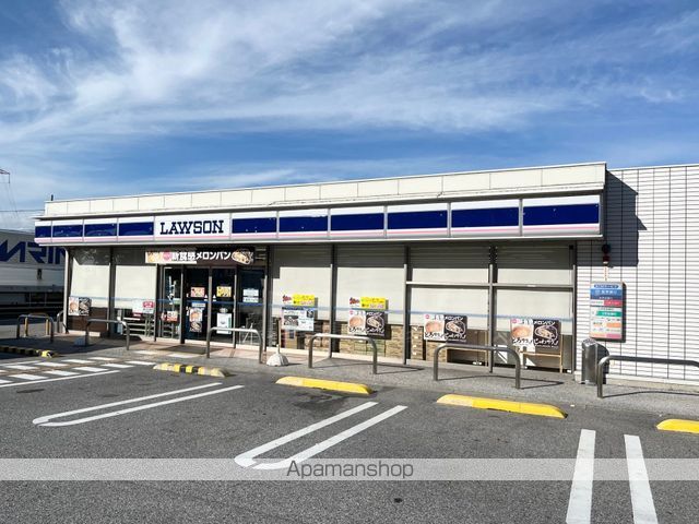 コンビニ　ローソン（コンビニ）まで3232m