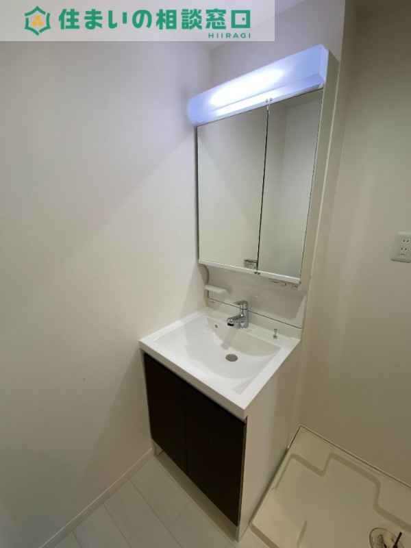 洗面設備　同型