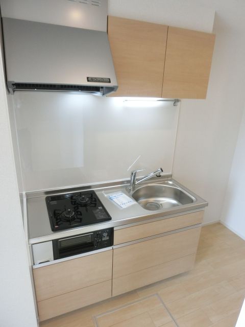 キッチン　コンロ付きのシステムキッチンです