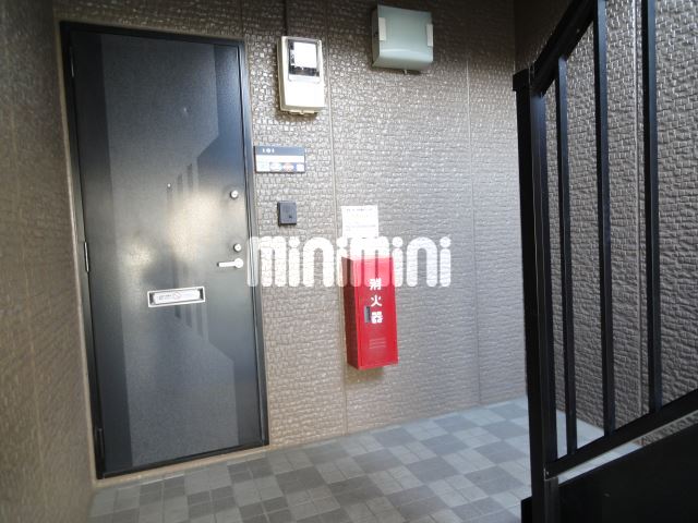 エントランス　◇玄関の入り口です◇