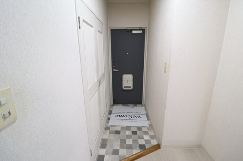 玄関　図面と現状に相違がある場合には現状を優先