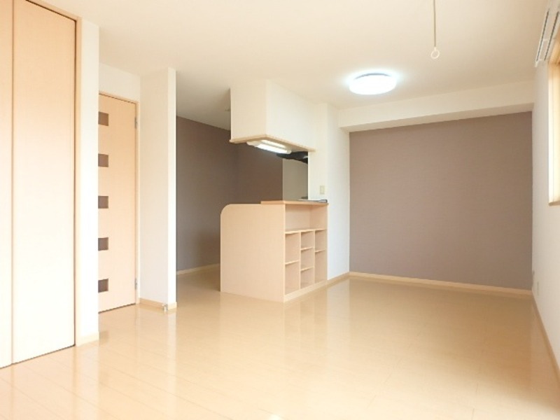 居室・リビング　図面と現状に相違がある場合には現状を優先