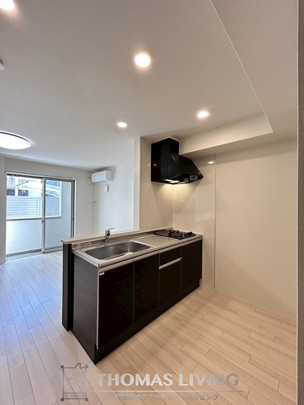 キッチン　2口コンロのシステムキッチン。