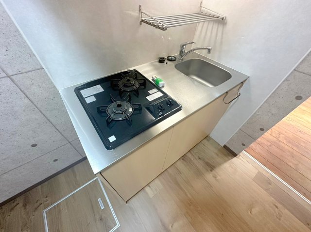 キッチン　システムキッチン：2口コンログリル