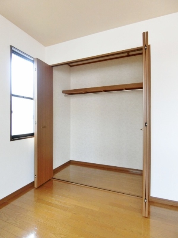 収納　図面と現状に相違がある場合には現状を優先