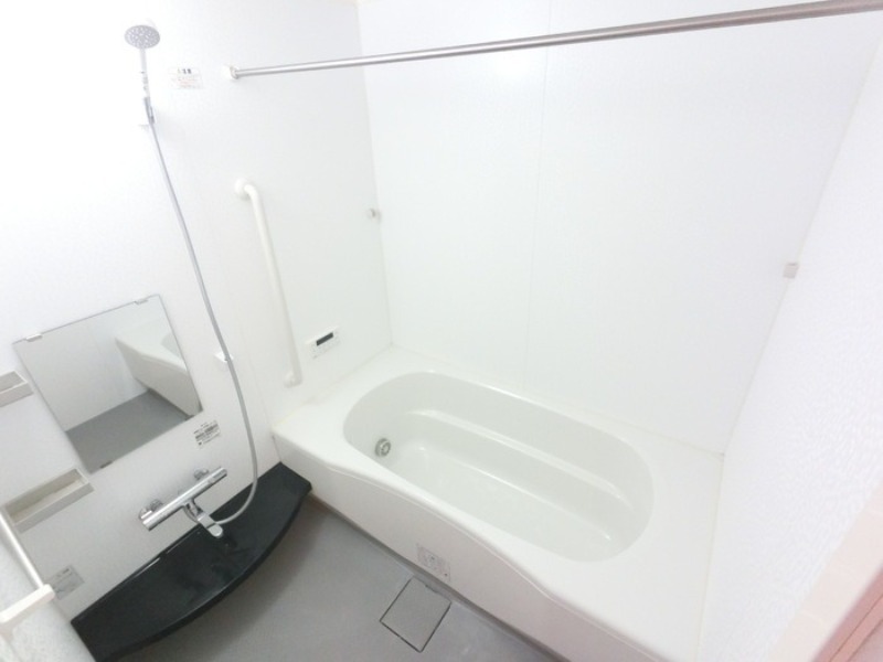 バス・シャワールーム　図面と現状に相違がある場合には現状を優先