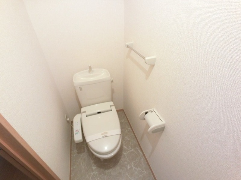 トイレ　図面と現状に相違がある場合には現状を優先