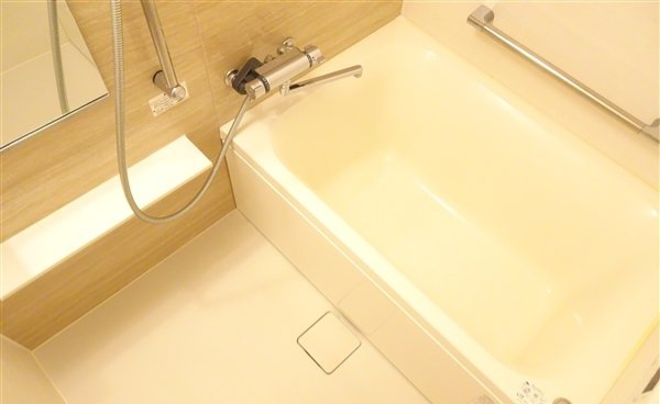 バス・シャワールーム　※別部屋参考写真