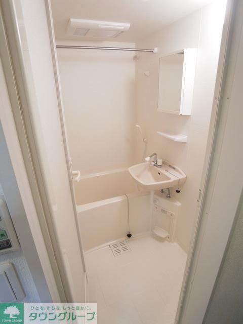 バス・シャワールーム　★浴室乾燥付バスルーム★