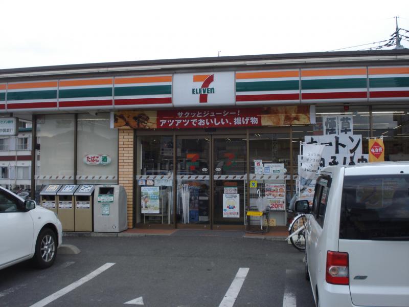 コンビニ　セブンイレブン岡山津島京町店（コンビニ）まで987m