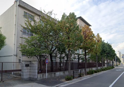 小学校　大阪市立啓発小学校（小学校）まで516m